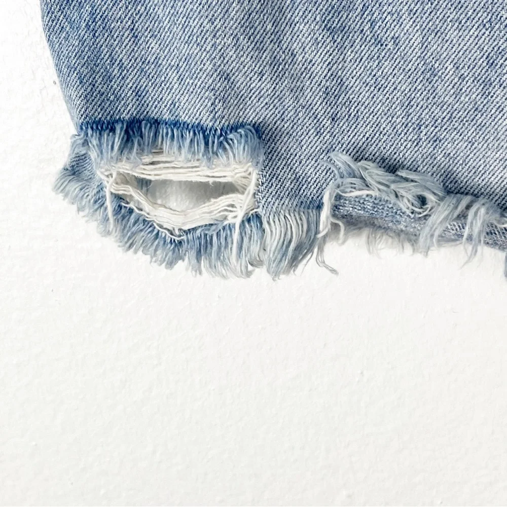 FREE PEOPLE WE THE FREE Ripped Distressed Blue Denim Jean Mini Skirt 26 Boho